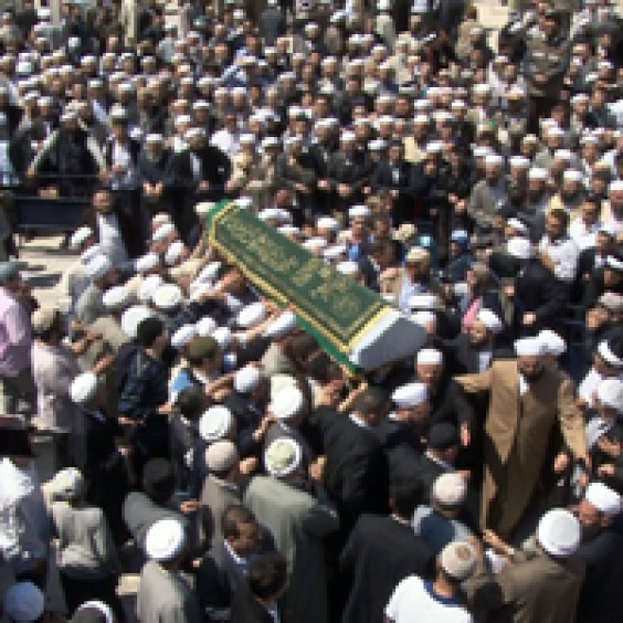 <!--:tr-->Mahmud Efendi Hazretleri’nin Kayın Validesinin Cenaze Töreni<!--:-->